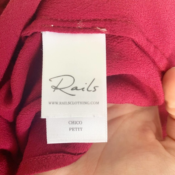 Rails Sloane Red Rogue Gradient Stars Button Front Shirt Women's Size Small S - Picture 7 of 10